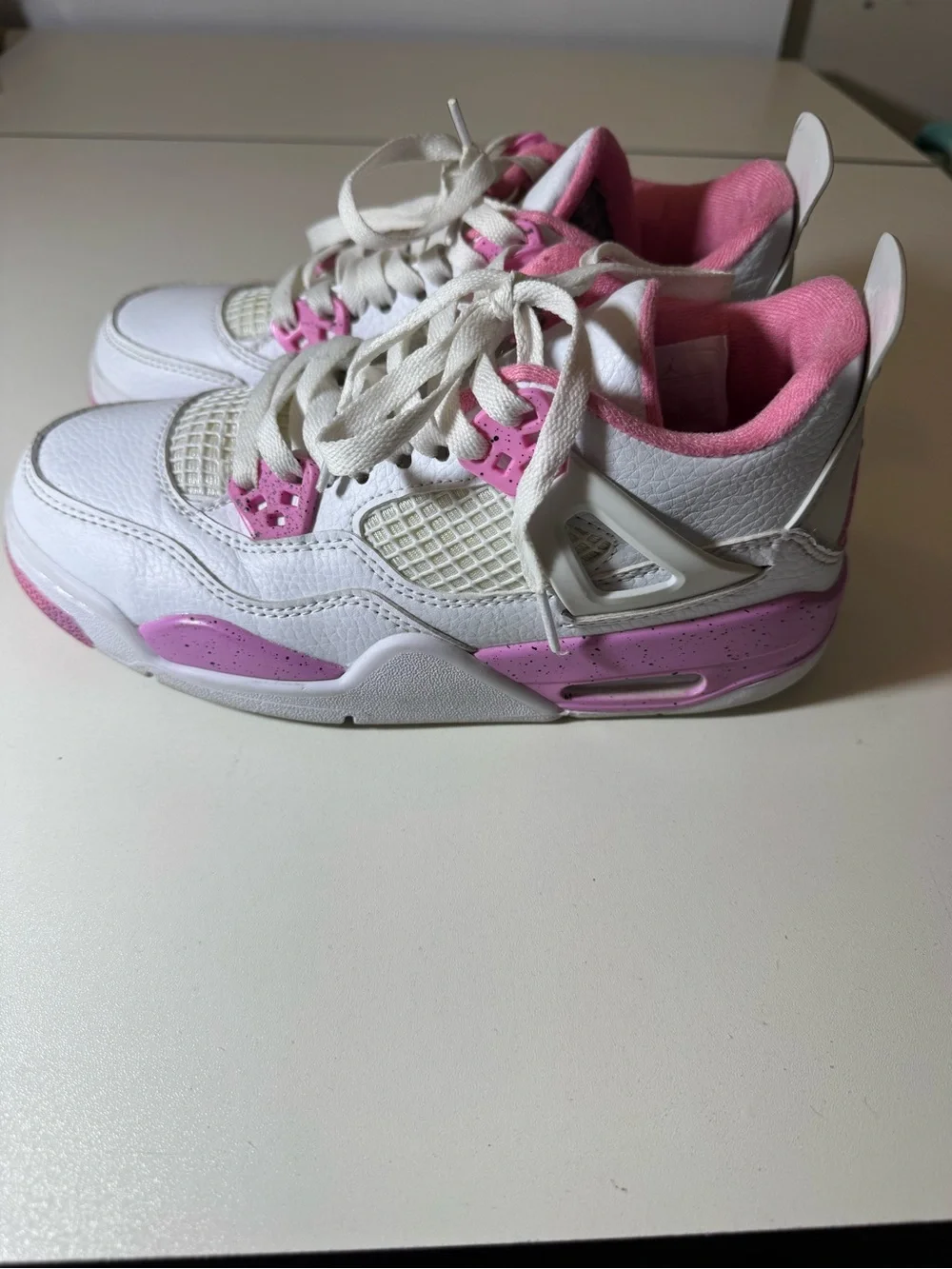 Air Jordan 4 Pink Retro- Pink Oreo